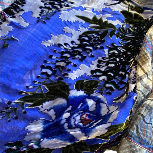 soft surroundings Petites Kingsley Top shirt XS/S - Picture 6 of 9